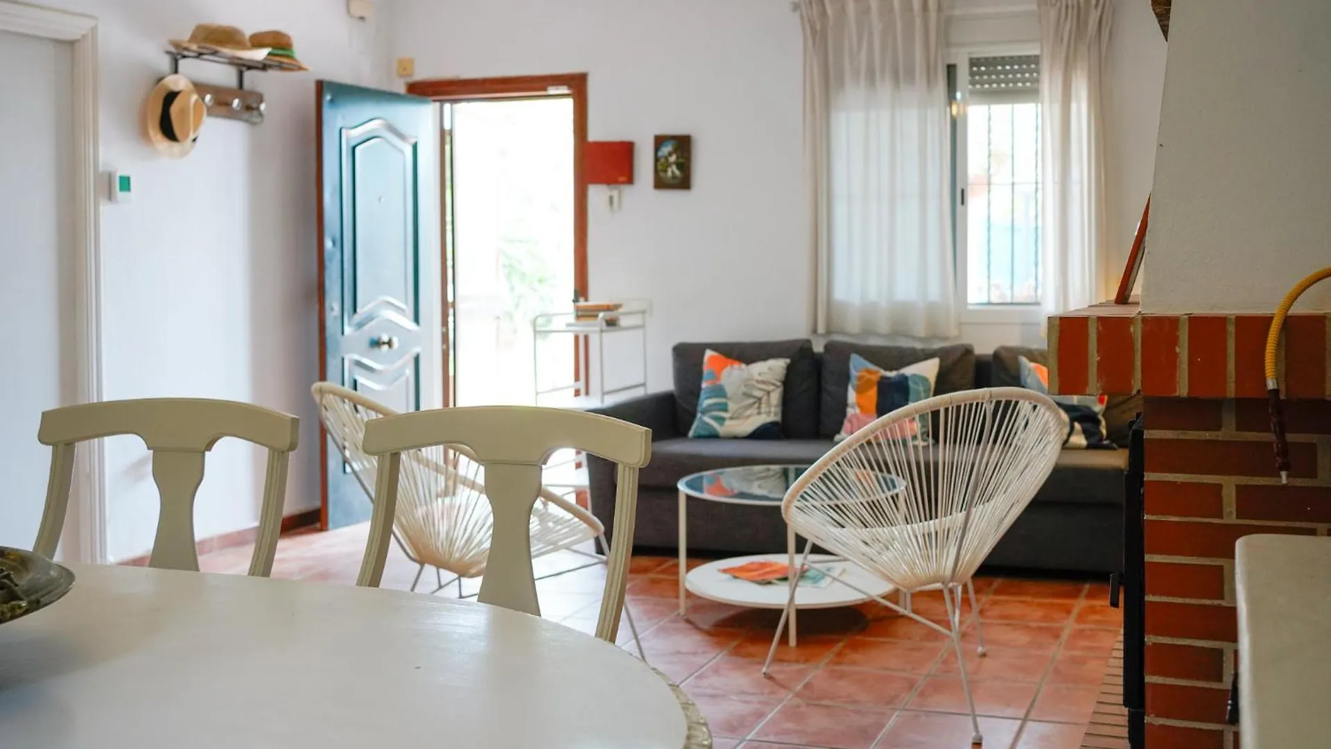 Casa De Campo, Llena De Encanto Junto Al Mar Cadiz 0*,  Spain